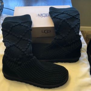UGG sweater boots size 7